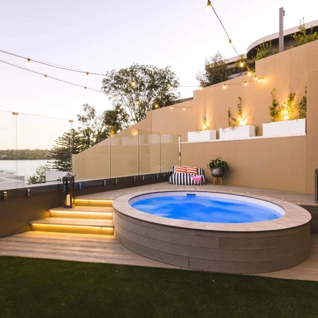 Beautiful Cove Pool